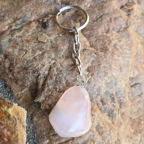 Rose Quartz Key Chain Reiki Cleansed And Charged - Picture 1 of 2